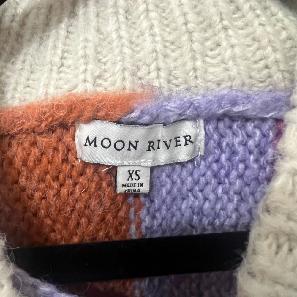 Moon River Multicolor Knit Sweater - Picture 2 of 4